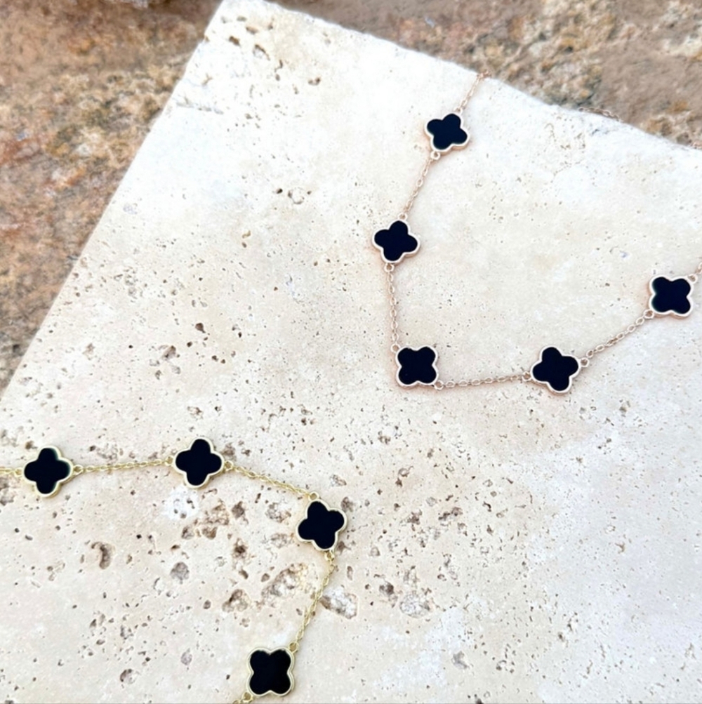 Adornia, Rose Gold Tone Necklace with Black Clover Accents, NWT - Picture 5 of 5